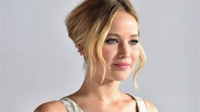 جينيفر لورانس تستعد للأمومة بفارغ الصبر.. اعرف التفاصيل