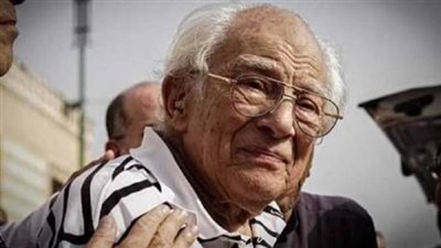 هل عرف بوفاة نجله قبل رحيله؟ وحقيقة رؤية الأنبياء.. حكايات صادمة عن أحلام رشوان توفيق