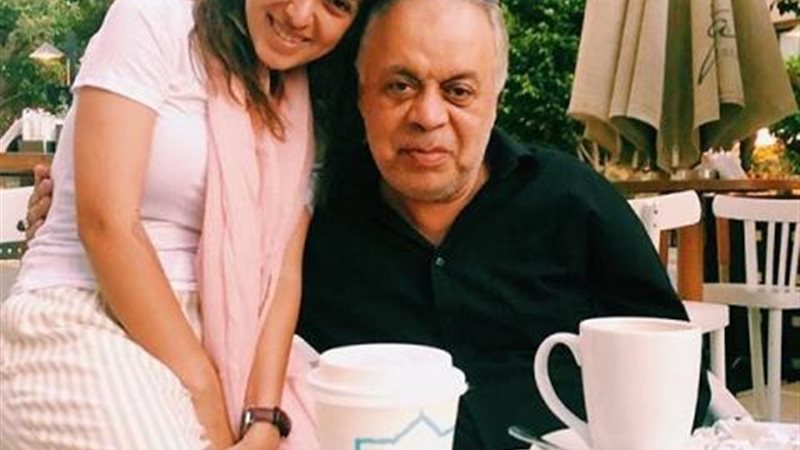 أشرف زكي وابنته مايا