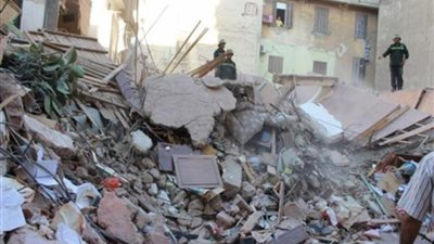 انهيار عقار سكنى من 5 طوابق بمنطقة شبرا