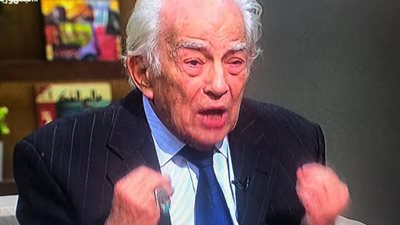 أنا معنديش مشاكل.. رشوان توفيق يكشف تفاصيل جديدة فى أزمته مع نجلته