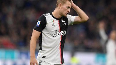 عملية جراحية في الكتف لمدافع يوفنتوس.. تعرف على السبب