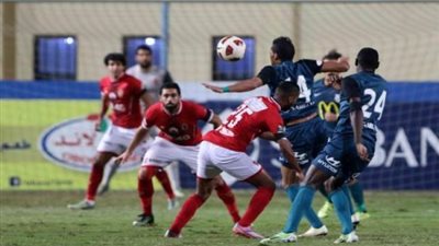 ضربة البداية.. انطلاق مباراة الأهلي ضد انبي في الدوري المصري