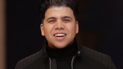 بعد قرار إحالته للتحقيق.. عمر كمال يستشهد بموقف للعندليب للخروج من ورطة ”بنت الجيران”.. إليك التفاصيل