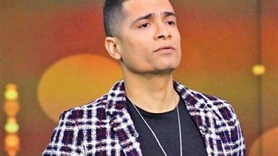 حسن شاكوش يقدم أغنية ”يا حبيبتي يا مصر” على مسرح الرياض