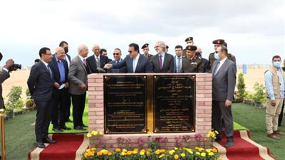 بالصور .. وزير التعليم العالي يضع حجر الأساس لمقر جامعة سنجور الجديد بالإسكندرية