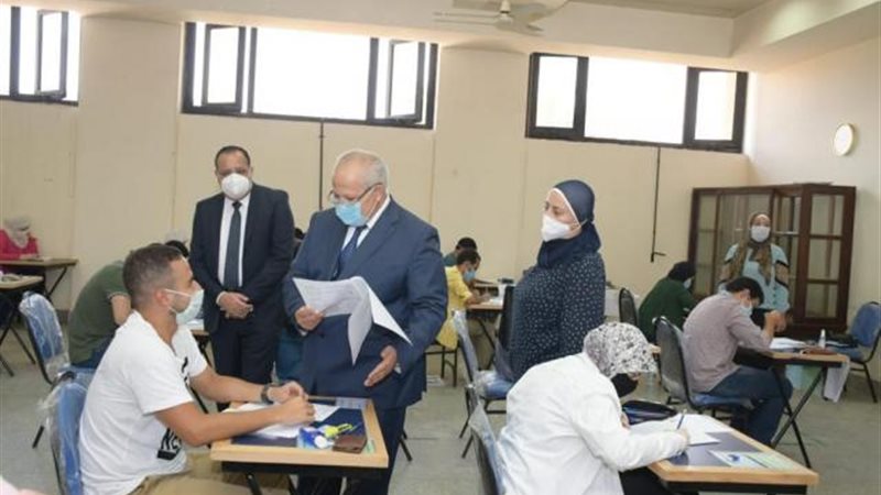 جامعة القاهرة