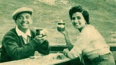 ”لهاليبو الفن”..  معلومات لا تعرفها عن قصة محاولة انتحار نعيمة عاكف من فوق  برج إيفيل