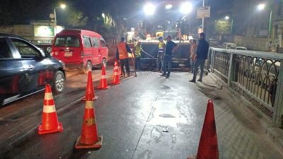 شاهد.. رصف محاور مرورية بالجيزة في هذه المناطق