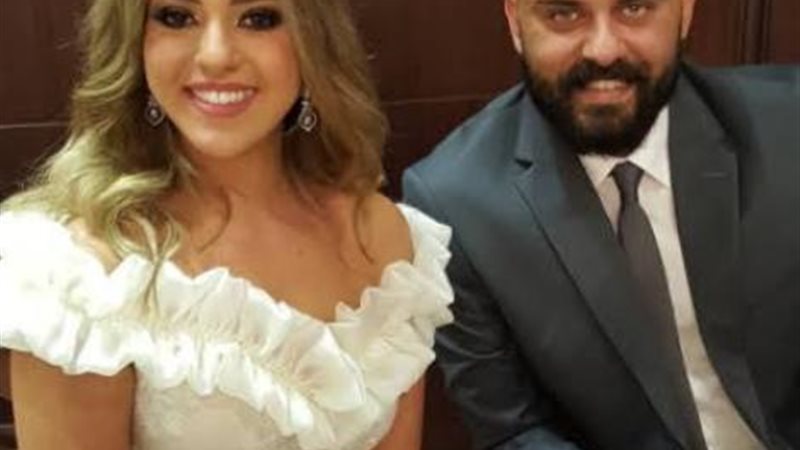 أحمد وزوجته