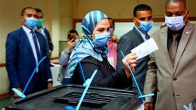 بالفيديو ..”القباج” تدلي بصوتهافي انتخابات الشيوخ  وتدعوا المواطنين إلى المشاركة