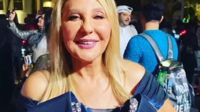 بالفيديو.. إطلالة ساحرة لنجمة الجماهير نادية الجندي من مهرجان البحر الأحمر