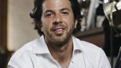 عمر الشناوى يدافع عن محمد صلاح: لعيب كرة عاوزينه يبقي داعية