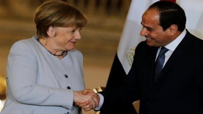 السيسى يشيد بـ ”ميركل”: شخصية عظيمة ذات نمط قيادي فريد تجمع بين الحكمة والقوة