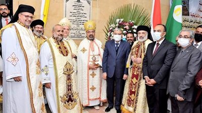 شاهد.. كواليس افتتاح بطريرك الأقباط الكاثوليك و الأنبا باسيليوس لكنيسة السيدة العذراء بجاهين