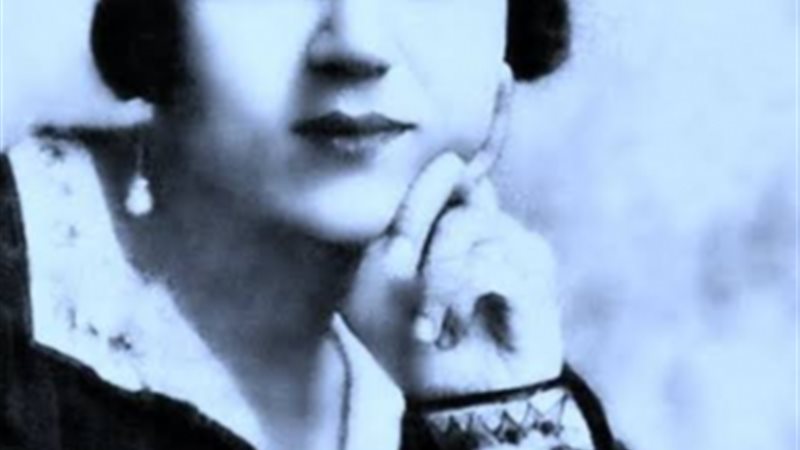 فاطمة سري