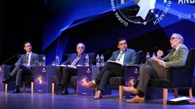 المنتدى العالمي للتعليم العالي .. تفاصيل جلسة حول ”مستقبل العمل”