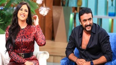 ياسمين عبد العزيز تكشف سبب رفضها تقديم عمل فنى مع زوجها: خايفة أتطلق