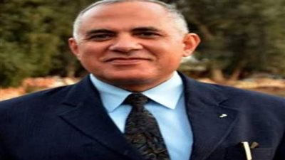 وزير الرى يعلن حفر 75 بئر مياه جوفية فى أوغندا