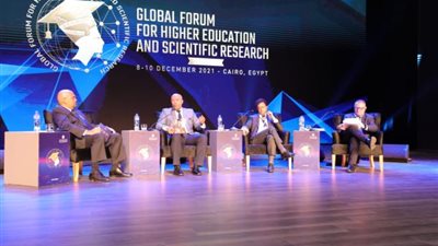 المنتدى العالمي للتعليم العالي .. تفاصيل جلسة نقاشية حول التعليم المهني والتدريب