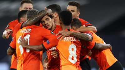 شاختار يتأهل لنصف نهائي الدوري الأوروبي برباعية في بازل