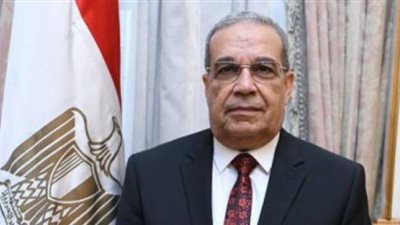 وزير الإنتاج الحربى يبحث مع سفير مصر فى صربيا دعم الصادرات المصرية