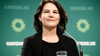 أنالينا بيربوك.. كل ما تُريد معرفته عن أول وزيرة خارجية في أروقة الحكومة الألمانية