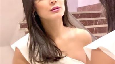 رانيا منصور تستعرض جمالها بفستان أنيق فى أحدث ظهور