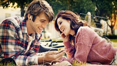 لو الصداقة قلبت حب.. نصائح لابد منها للحفاظ على مشاعرك