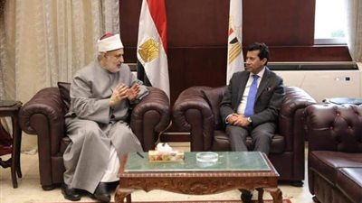 شاهد.. تفاصيل توقيع بروتوكول تعاون بين الأزهر والشباب والرياضة