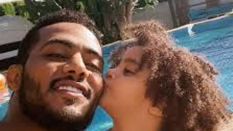 محمد رمضان وابنته