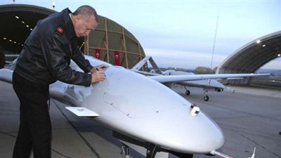 عاجل.. كواليس قصف طيران تركي مسير لشاحنات وقود في طرابلس