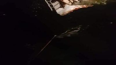 قوات الإنقاذ النهري تبحث عن ضحايا عبارة البحيرة