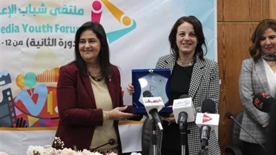 عين شمس تفوز بالمركز الثالث فى ملتقى شباب الإعلام العربي بجامعة القاهرة