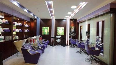 له ضوابط.. «البحوث الإسلامية» يوضح حكم فتح سنتر تجميل للسيدات