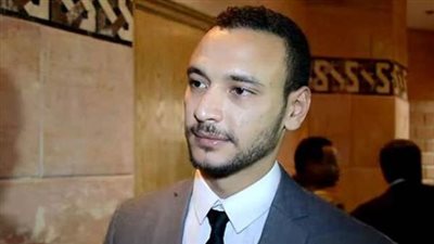 أحمد خالد صالح يشارك في مسلسل ”أنصاف مجانين”