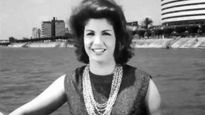 مها صبرى.. حكاية الدجالة التى أنهت حياتها .. وقصتها مع أم كلثوم والشيخ الشعراوى