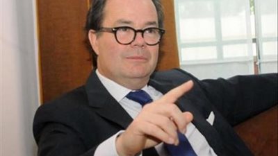 سفير فرنسا بالقاهرة يؤكد بطلان اتفاقية تعيين الحدود بين تركيا والوفاق