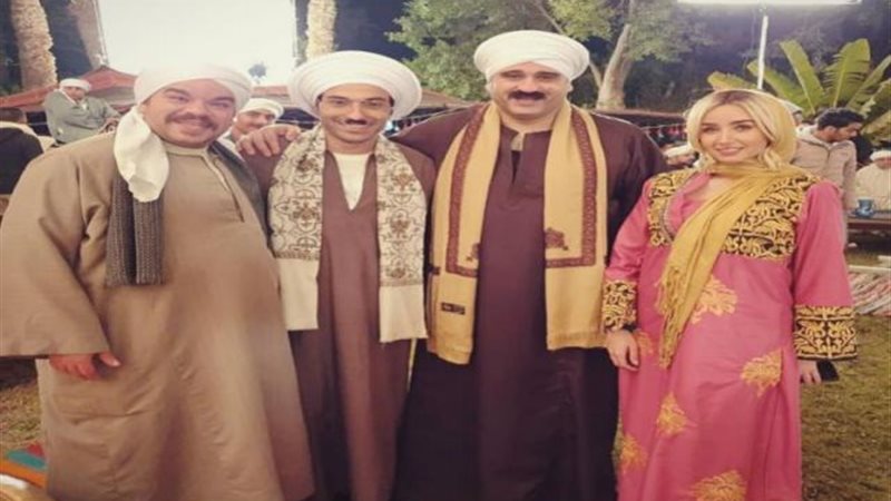 هنا الزاهد