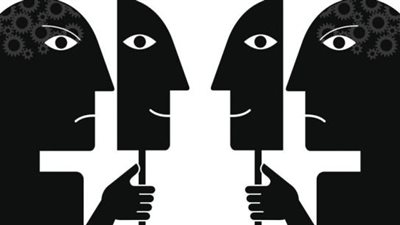 بدون نفاق.. كيف تتقي شر السفهاء؟