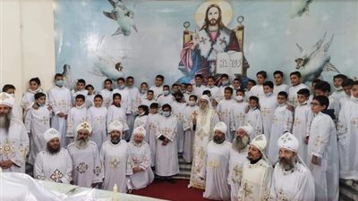 بالصور.. كواليس رسامة شمامسة وتدشين معمودية بكاتدرائية الشهيد إسطفانوس