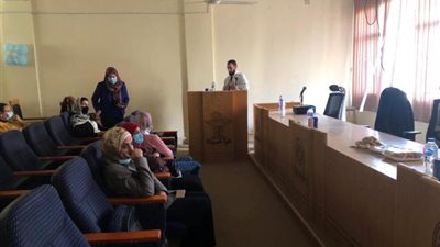 تفاصيل ندوة إدارة الأزمات والكوارث بكلية الصيدلة جامعة حلوان