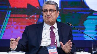 توقيع اتفاقية تعاون بين «الطاقة المتجددة» و«تحديث الصناعة» لتركيب محطة شمسية