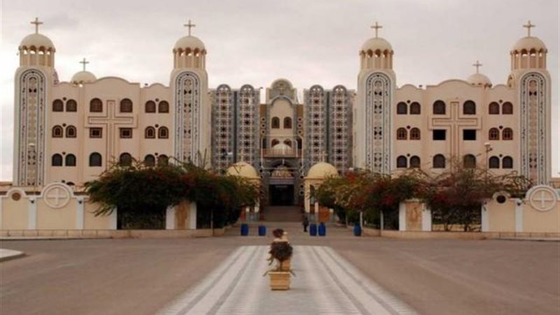 الدير