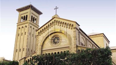 بعد صيام 15 يوما.. كنائس الروم الأرثوذكس والكاثوليك تحتفل بعيد العذراء