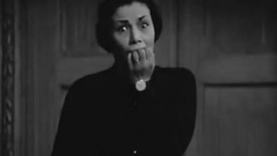 ملك الجمل.. لقبت بـ«ملكة الشر» وأصيبت بالاكتئاب بسبب وفاة نجلها وحفيدها.. وقع فى غرامها شاعر قصيدة الأطلال وهذه حكايتها مع أزواجها الثلاثة