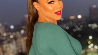 ناهد السباعى بإطلالة جريئة في أحدث جلسة تصوير