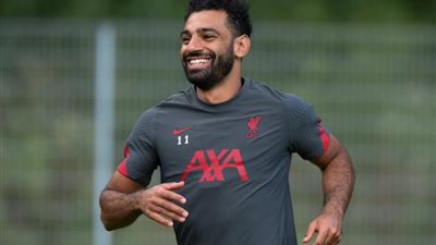 مو صلاح.. ”اللي عنده ضحكة زى دي”