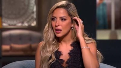 ريم مصطفى تروج لمسرحيتها ”فى نص الليل”