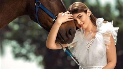 شاهد.. ليلي أحمد زاهر في أحدث جلسة تصوير